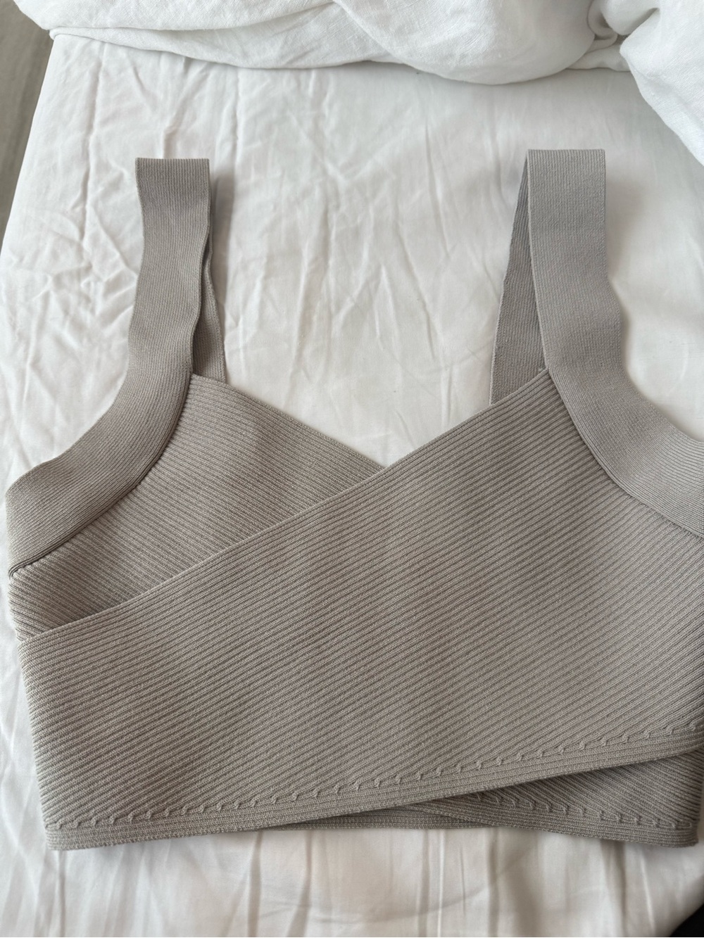 Aritzia sculpt knit crop top